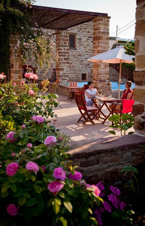 Mouzaliko Guesthouse Mansion 캄보스 외부 사진
